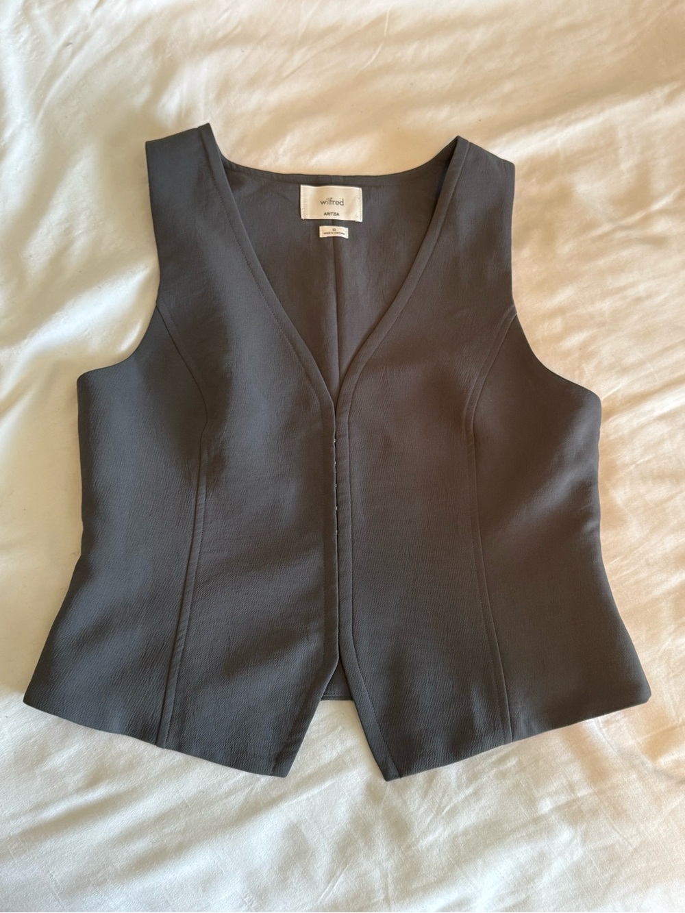 Wilfred Attire vest